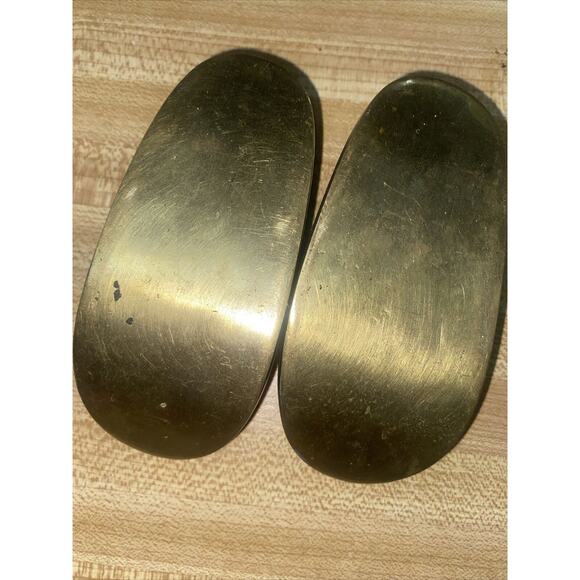 Vintage Set Of 2 Matching Izmir Brass Shoe Ashtray Vintage Incense Burner Ornate - Picture 6 of 7